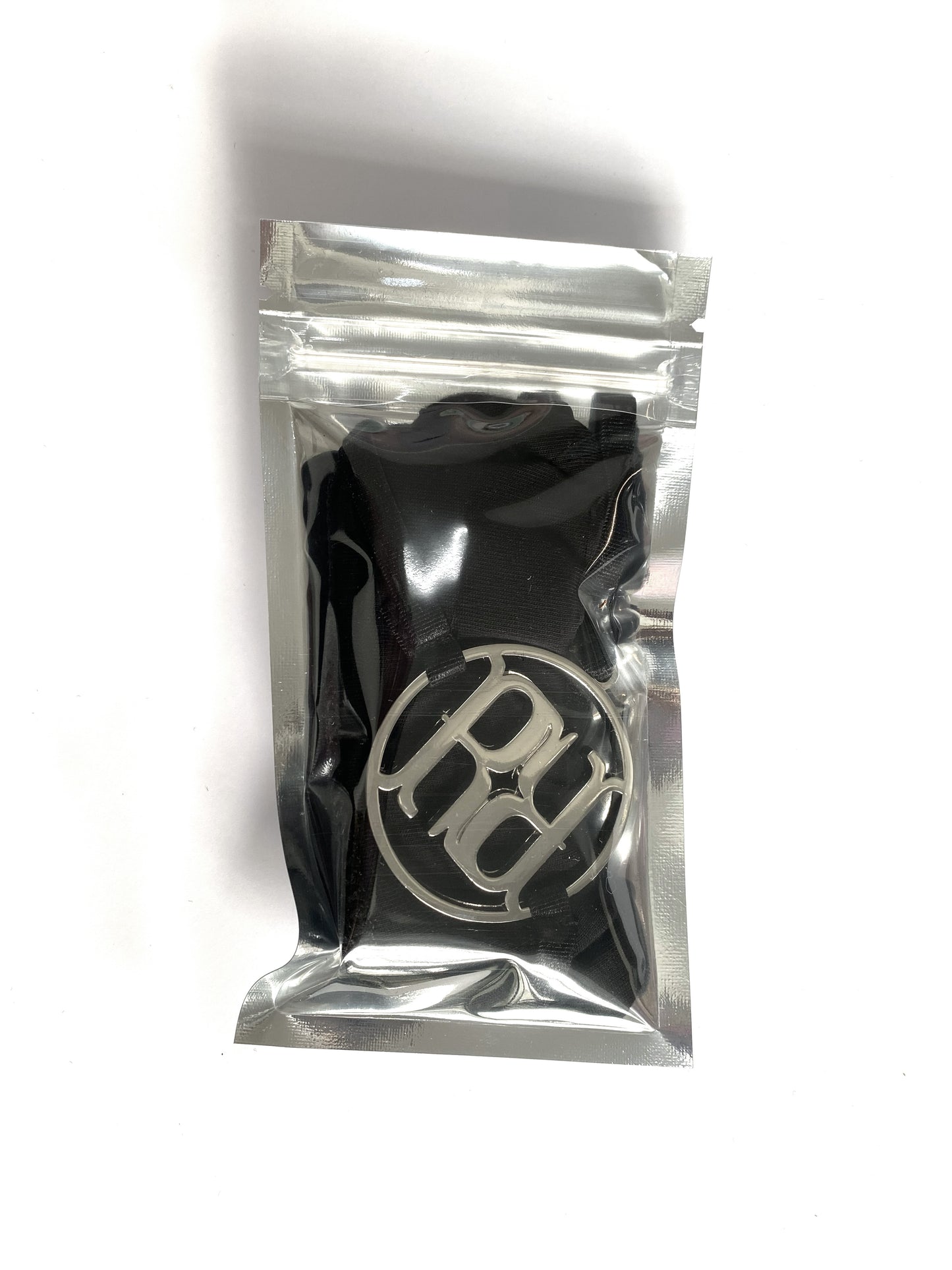 RR String Black