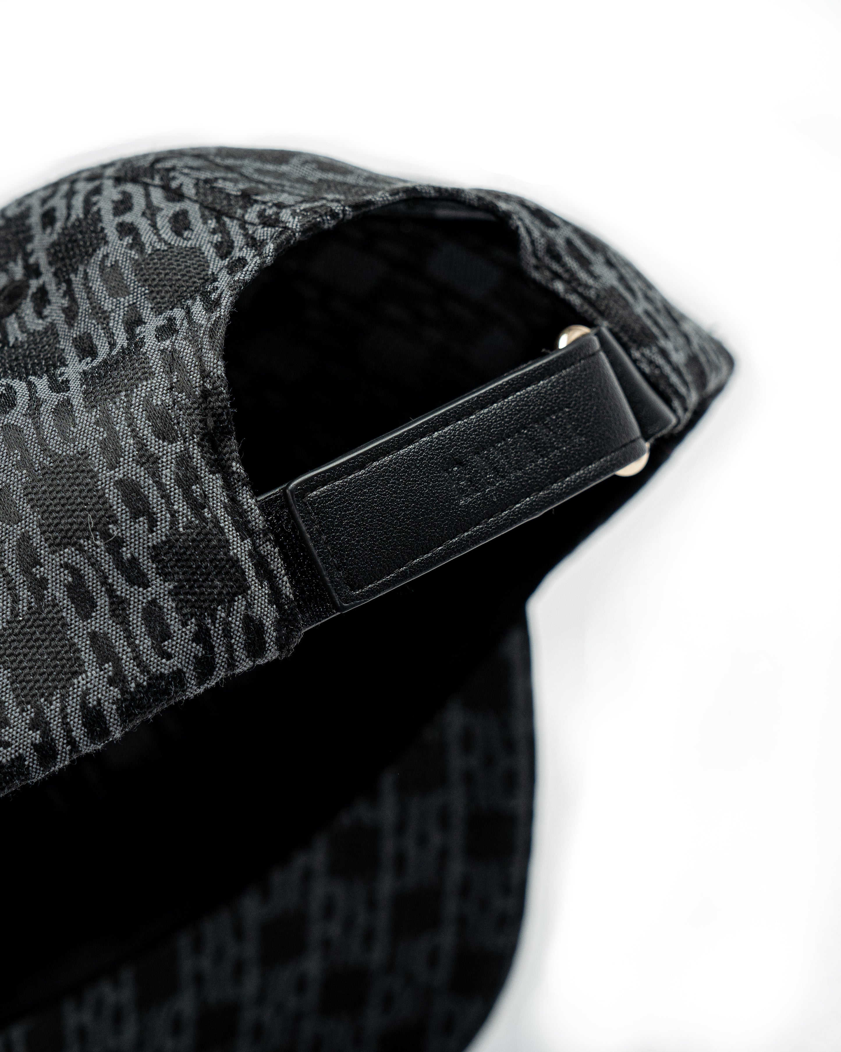 RR Mono Cap Black – RVNI BERLIN