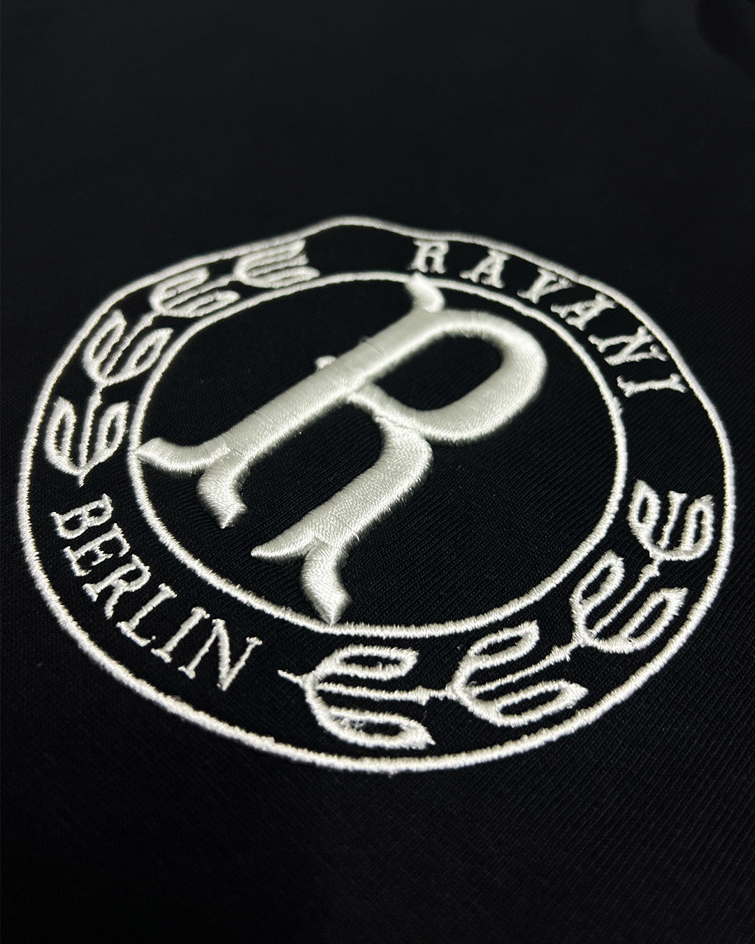 R ravani or nothing Tee black