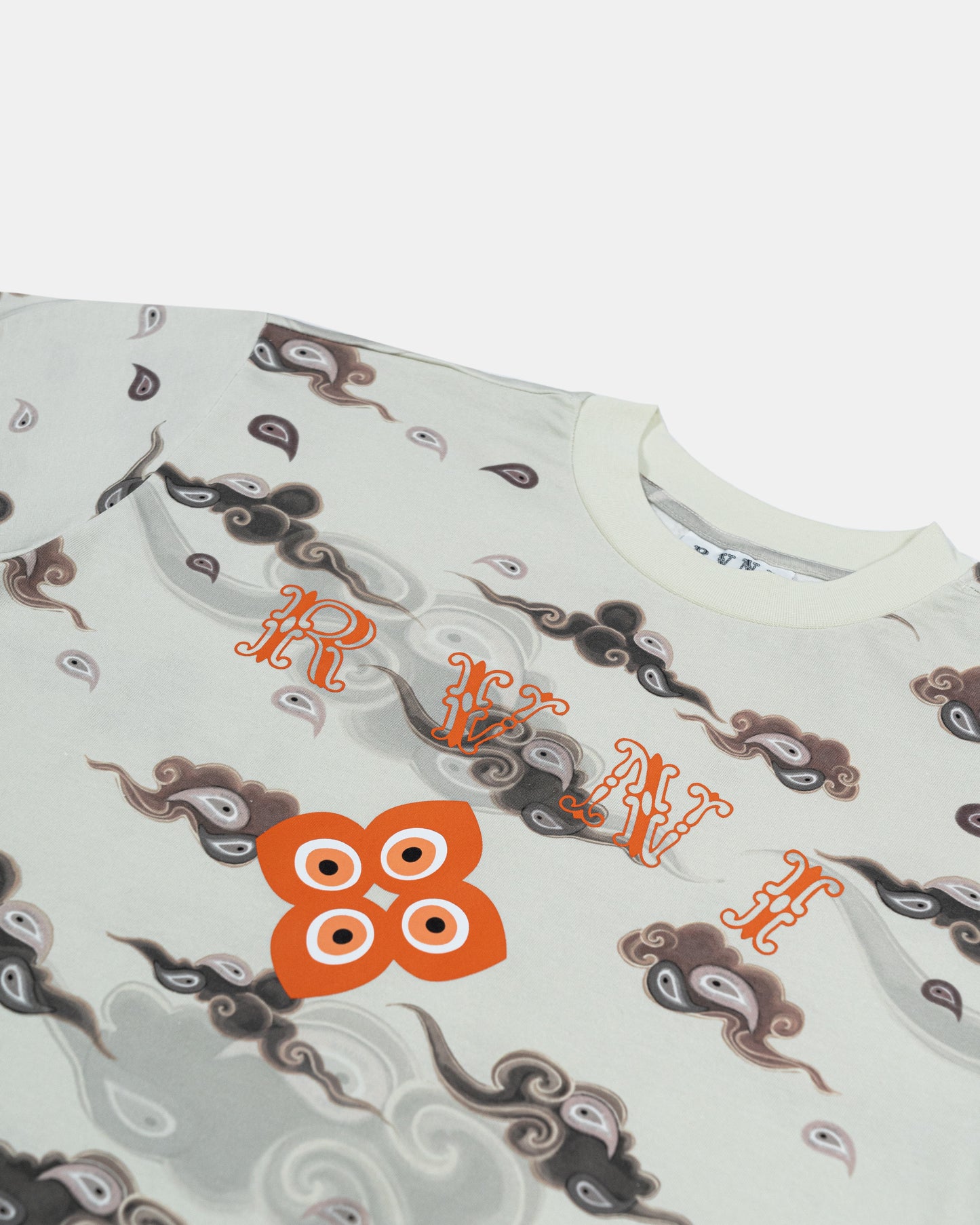 Nazar Flower Kamu Tee