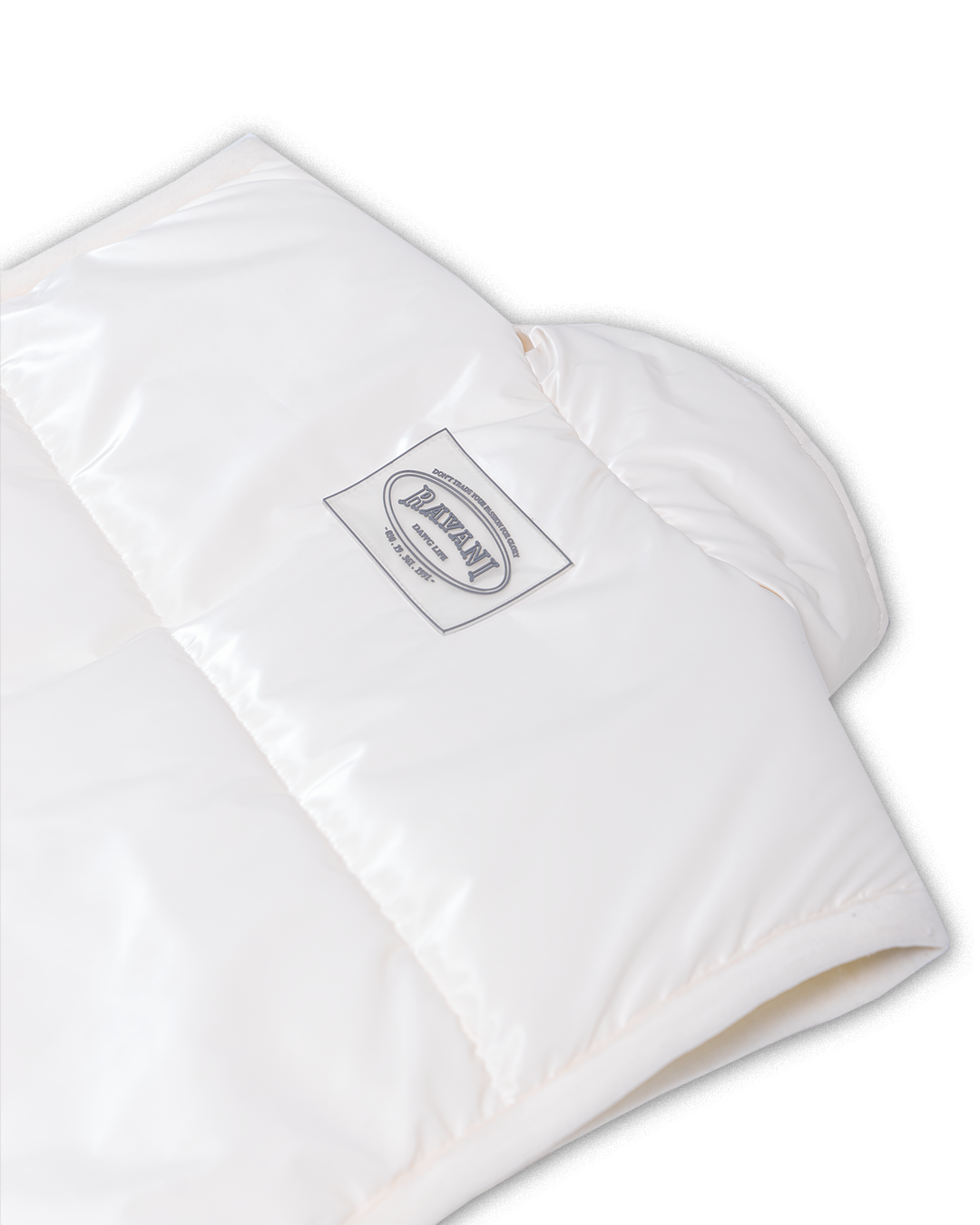 DOBERMAN PUFFER VEST BLACK ON CREAM