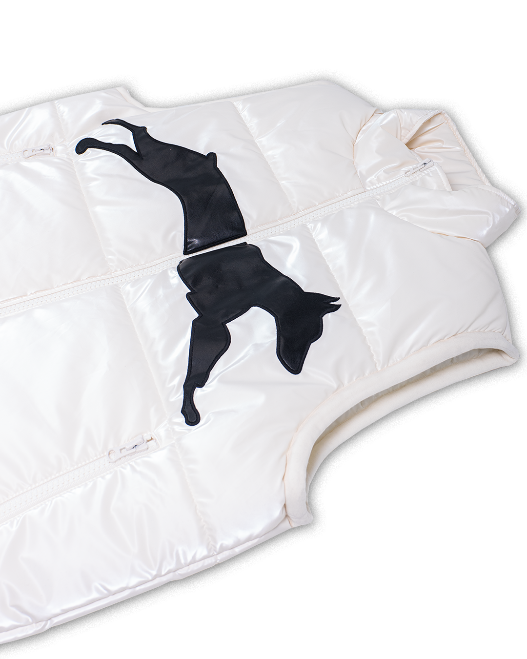DOBERMAN PUFFER VEST BLACK ON CREAM
